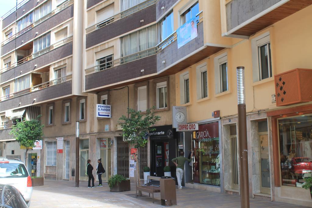 קלפה Pension El Parque מראה חיצוני תמונה